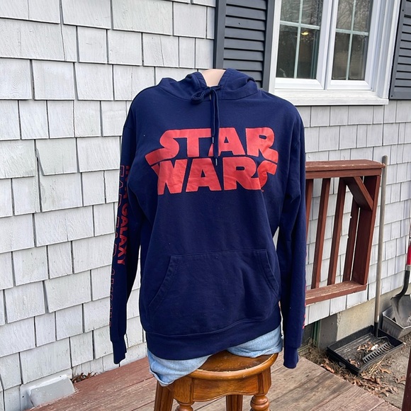 Star Wars Tops - Star Wars Size Med Hooded Long Sleeve Light Sweatshirt with Kangaroo Pouch